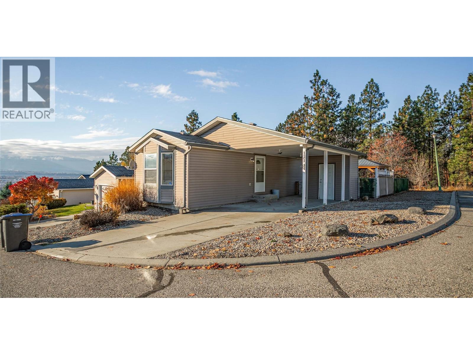 2550 Hollywood Road N Unit# 121