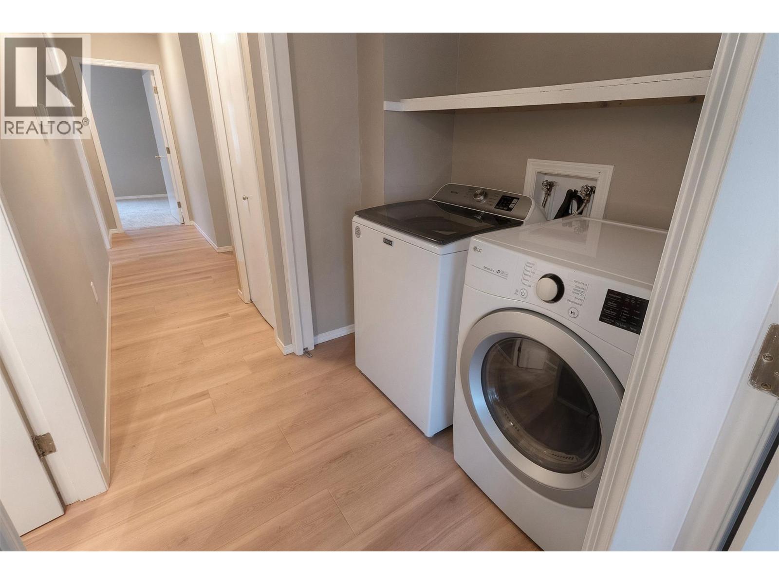 1507 Alta Vista Road