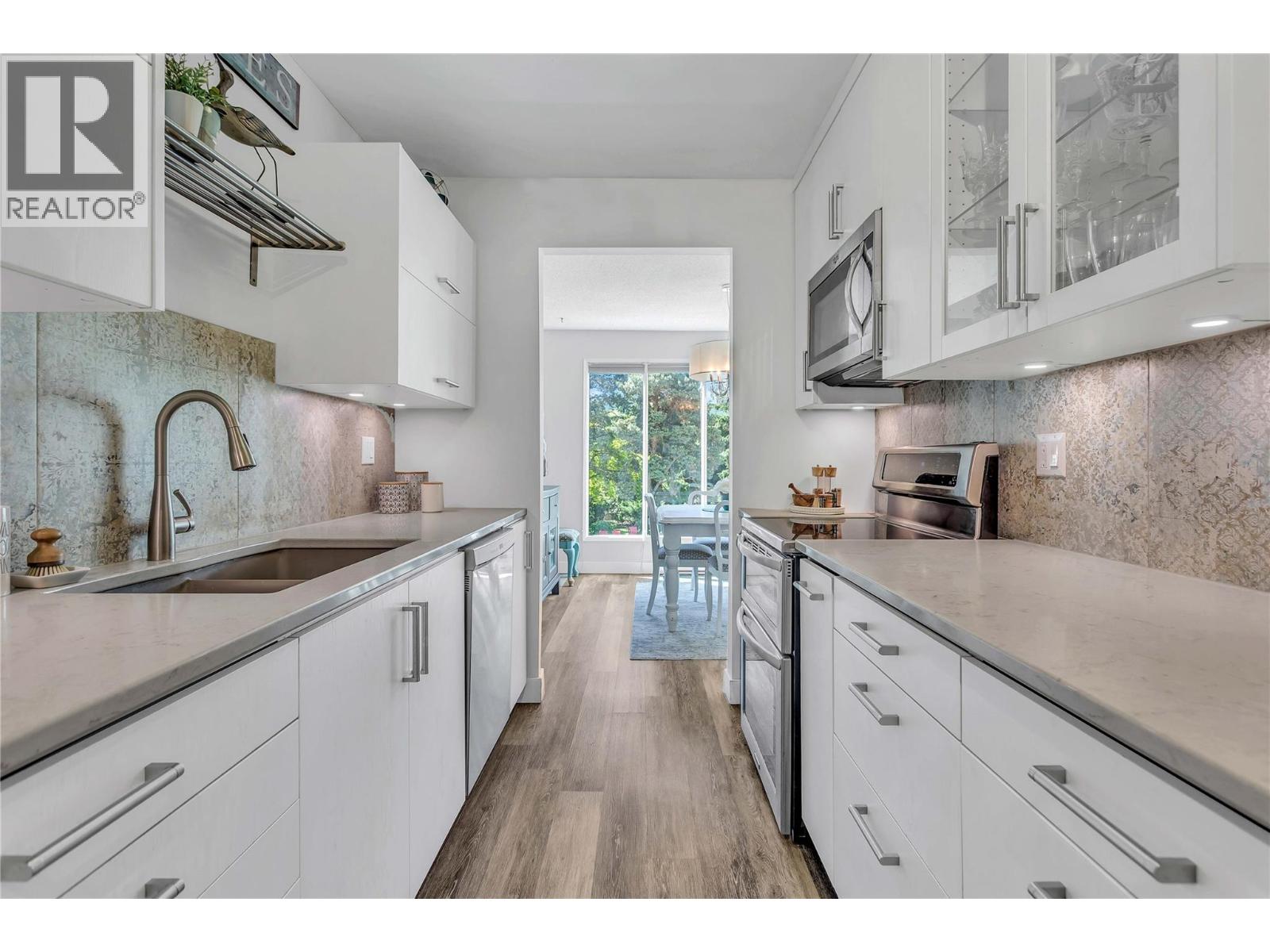 1056 Bernard Avenue Unit# 216