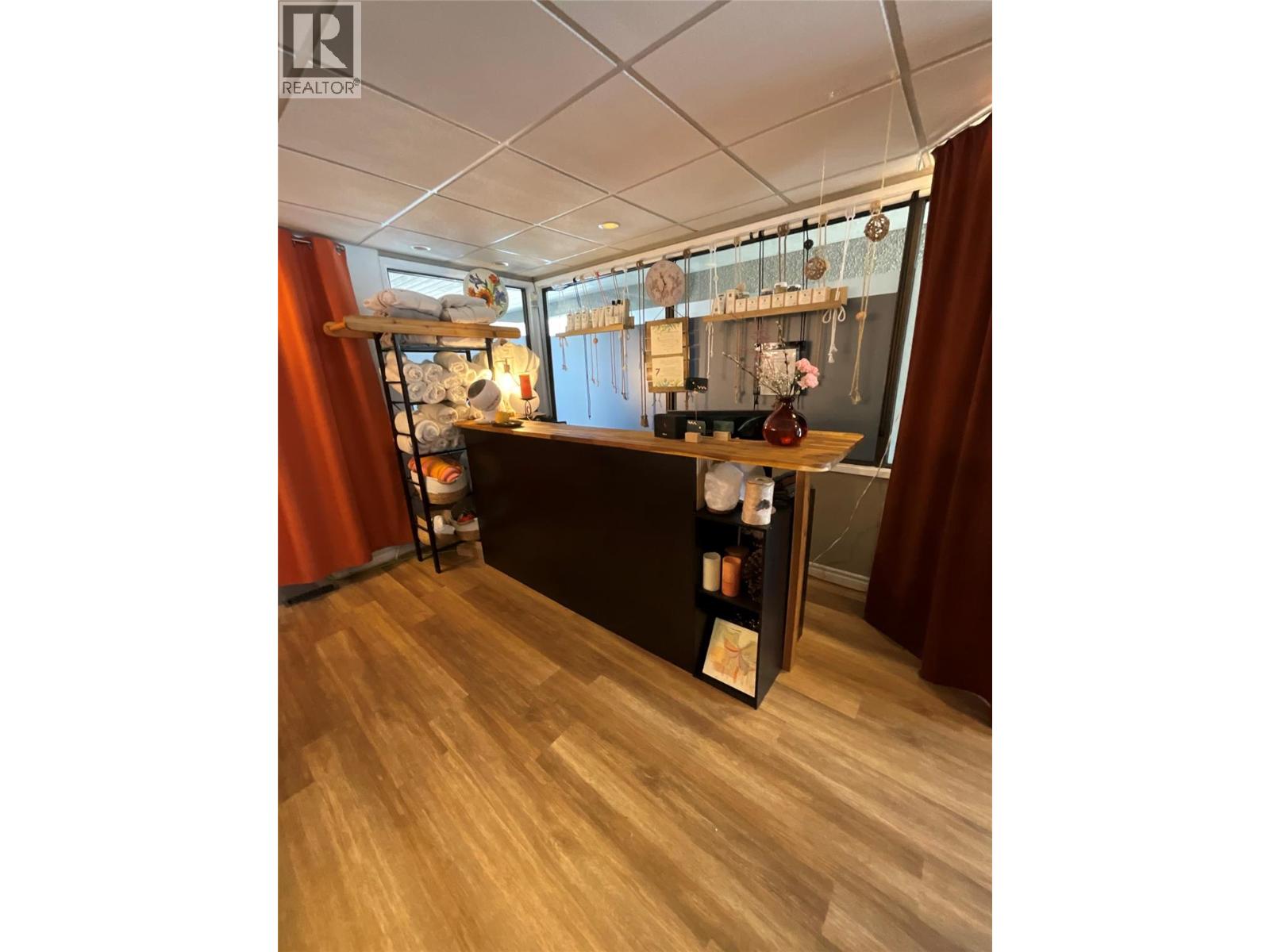 545 Lawrence Avenue Unit# 101A