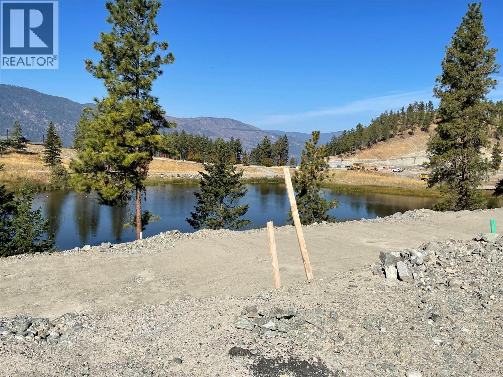 1960 Northern Flicker Court Unit# 23