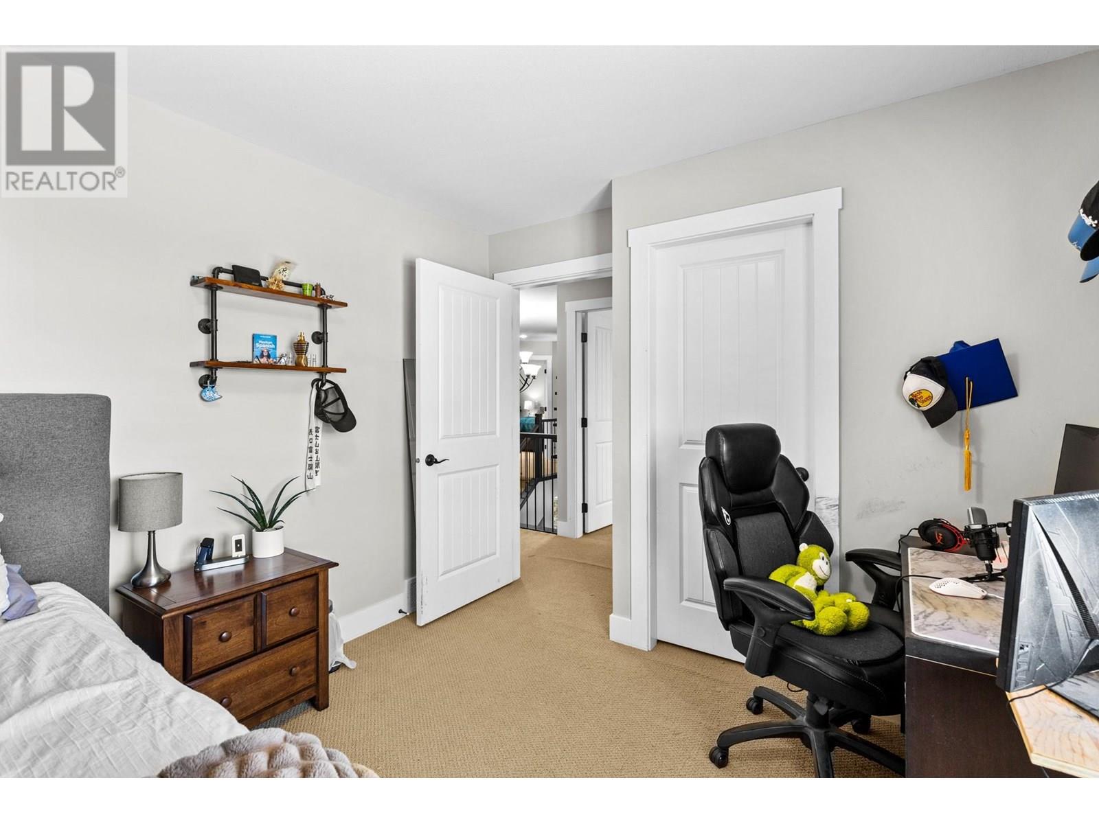 1441 Black Mountain Crescent