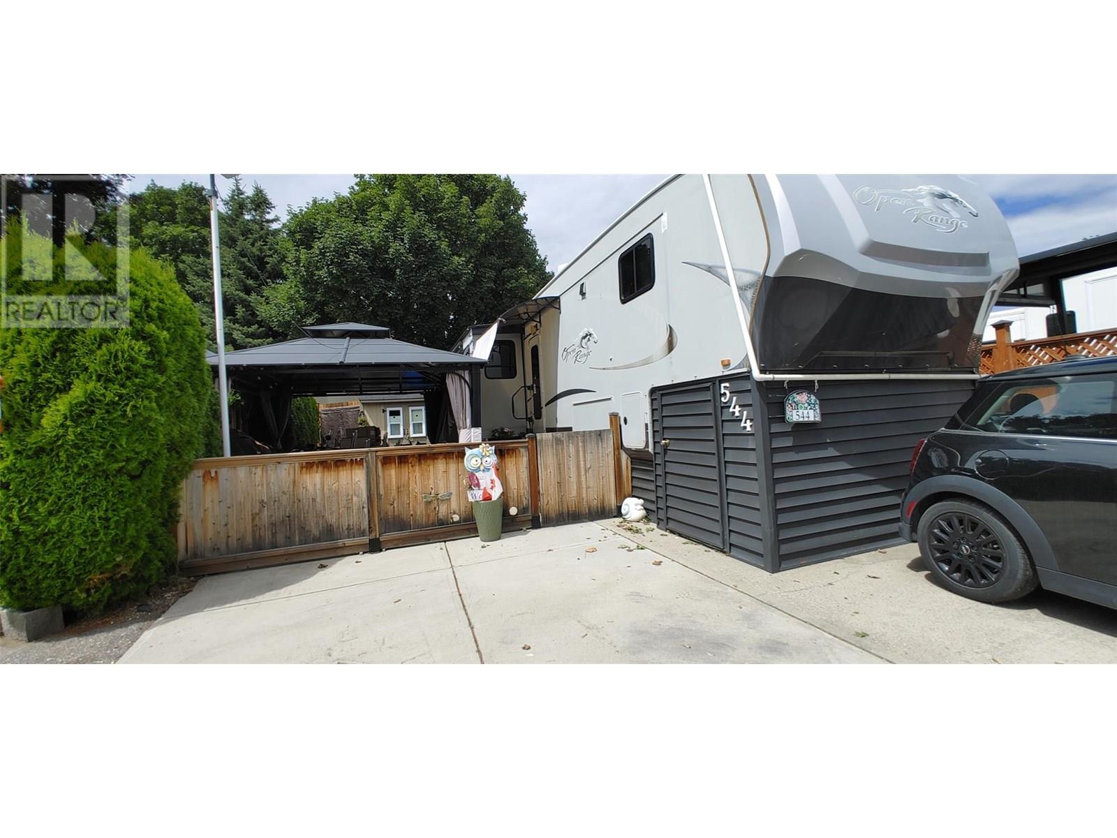 415 Commonwealth Road Unit# 544