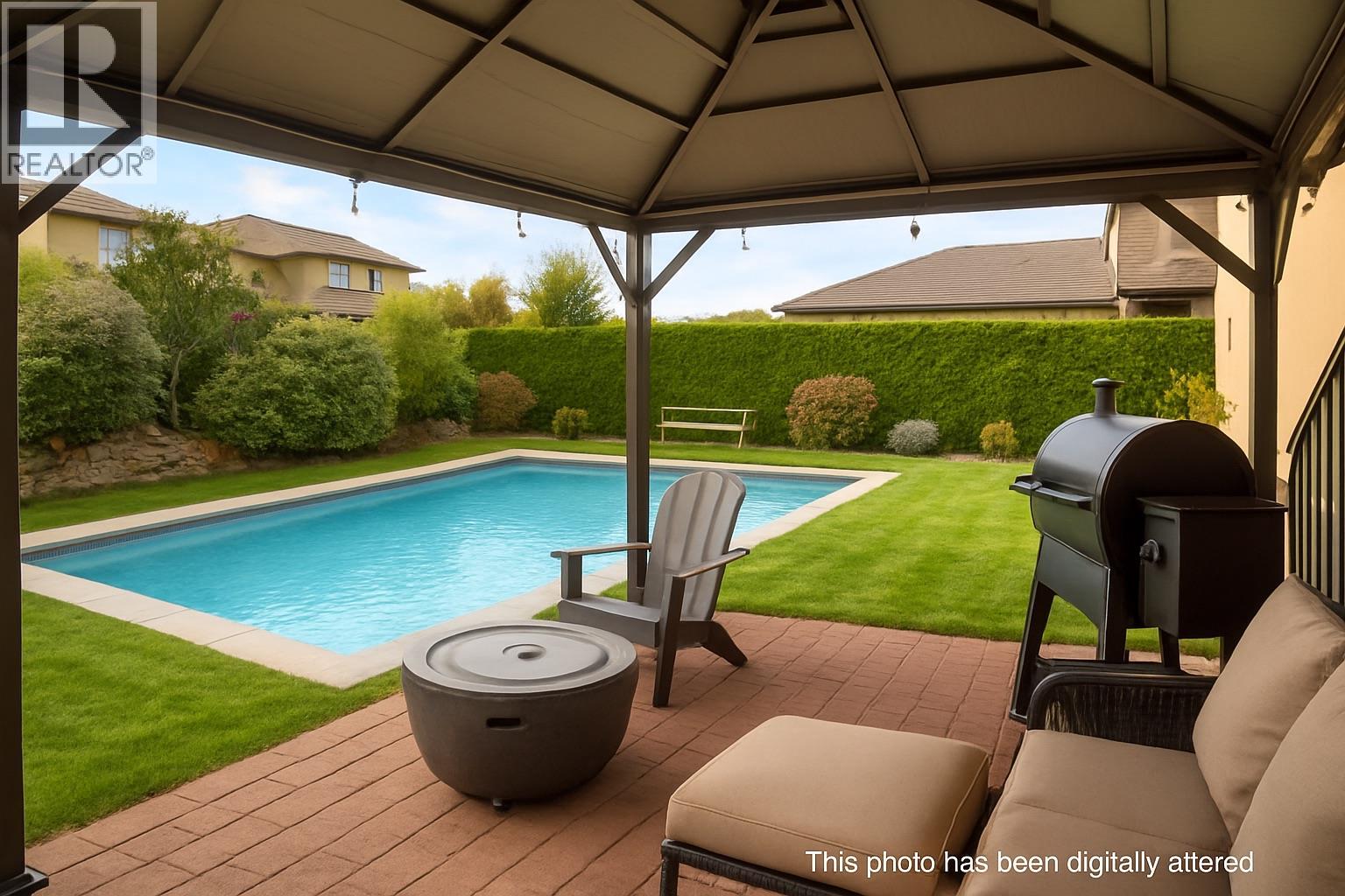 737 Kuipers Crescent