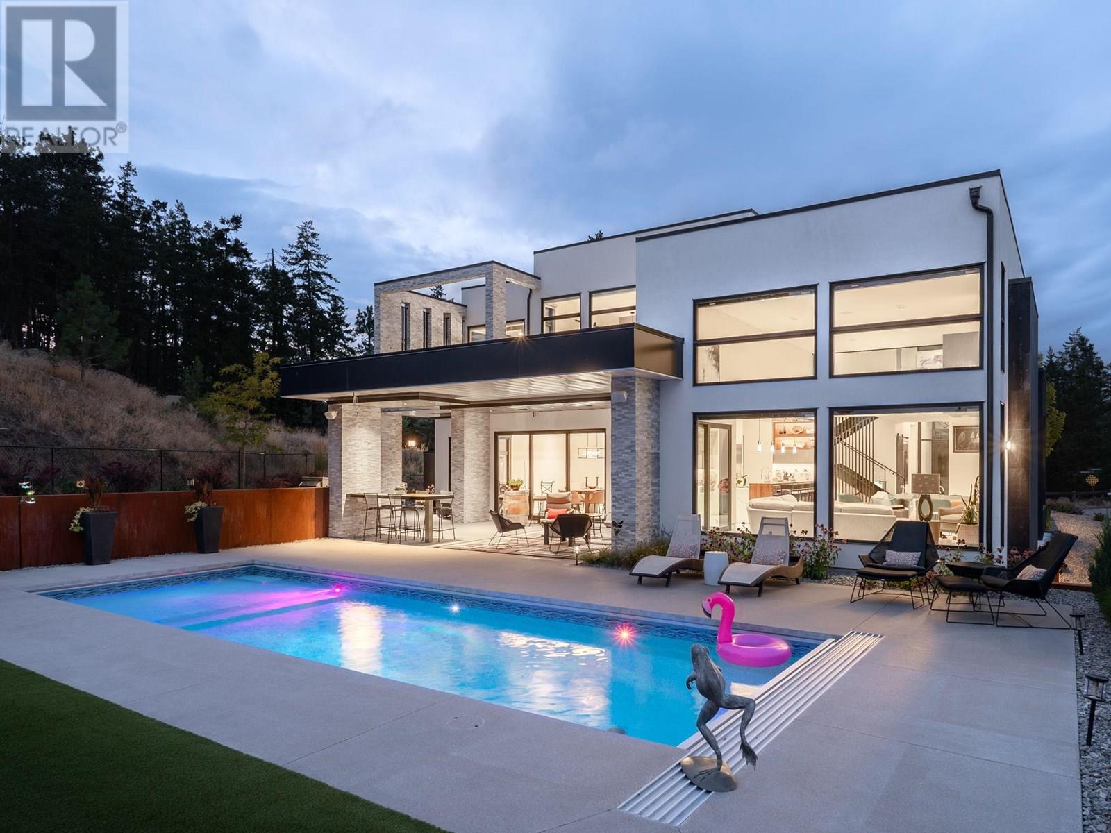 722 Highpointe Place