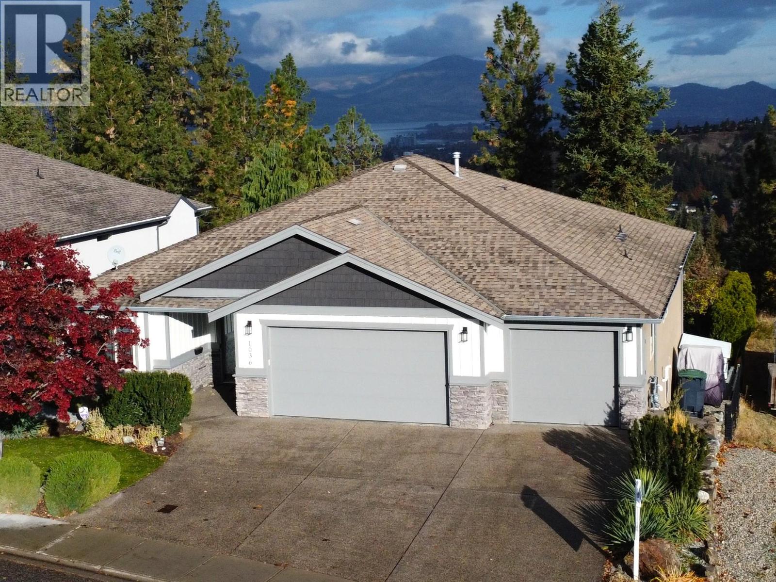 1036 Arbor View Drive