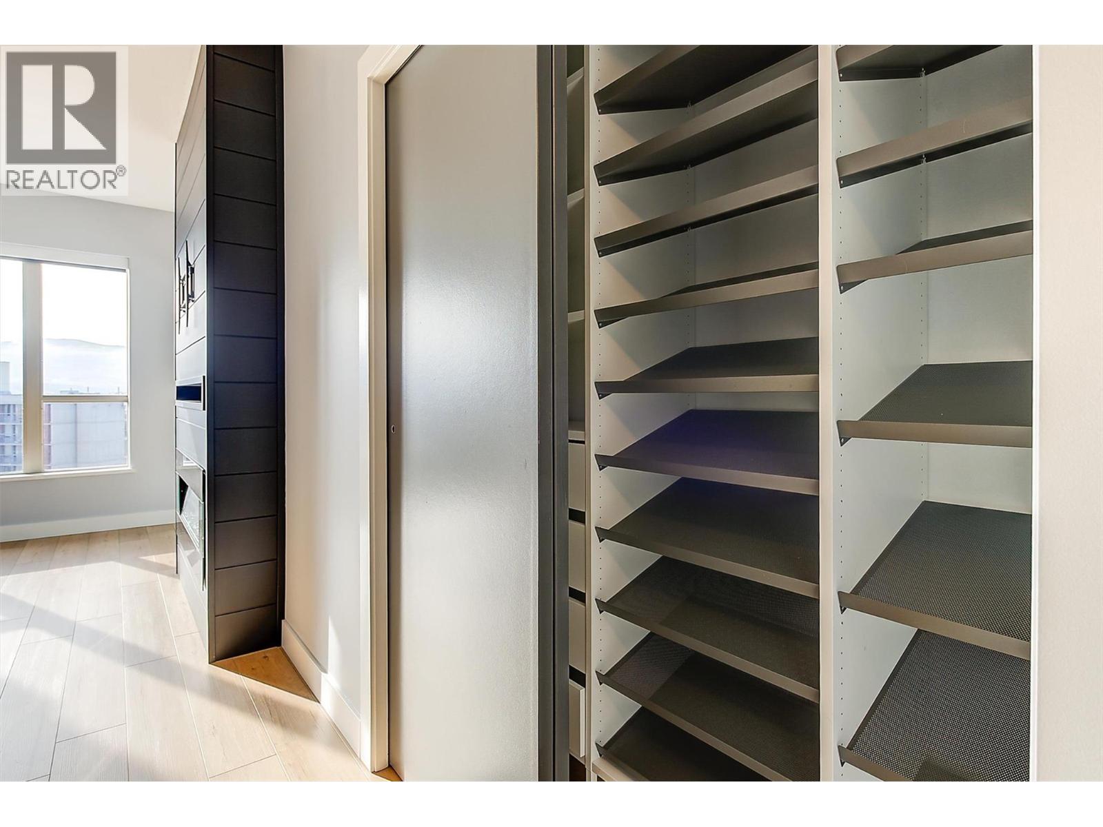 1160 Bernard Avenue Unit# 1209