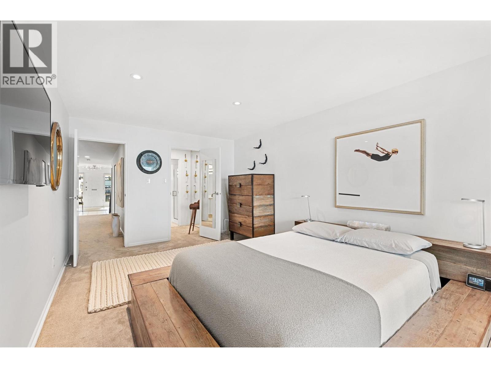 2900 Abbott Street Unit# 202