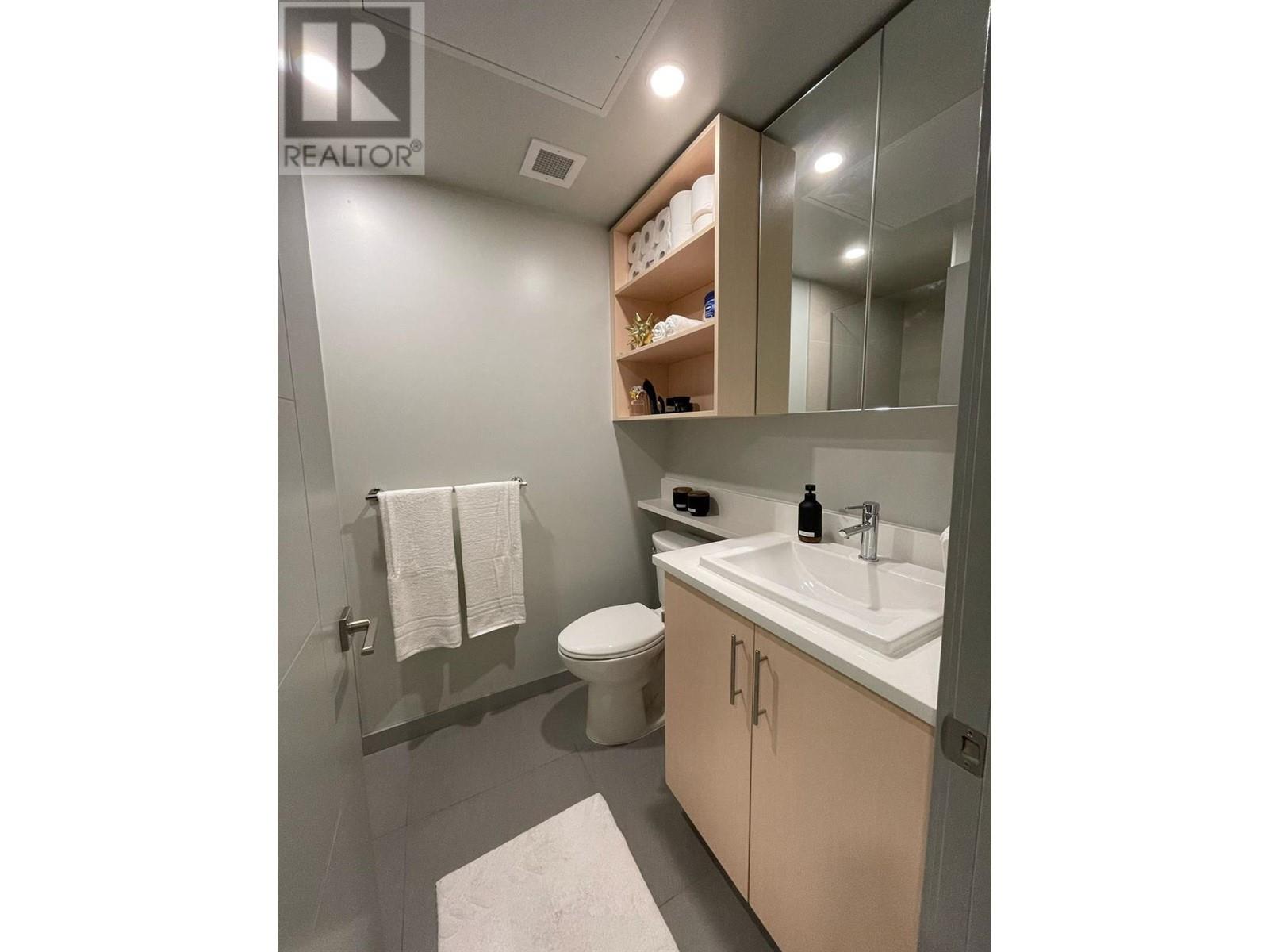 345 DOUGALL Road N Unit# 215