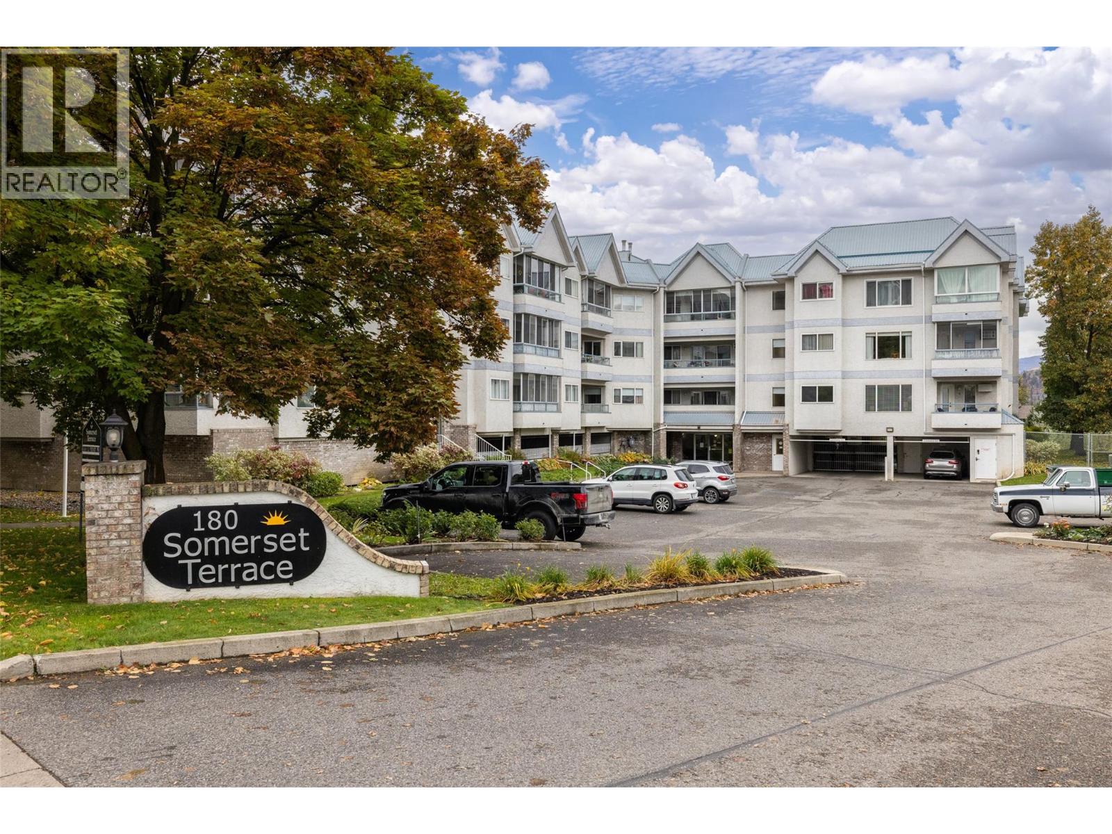 180 Hollywood Road N Unit# 207