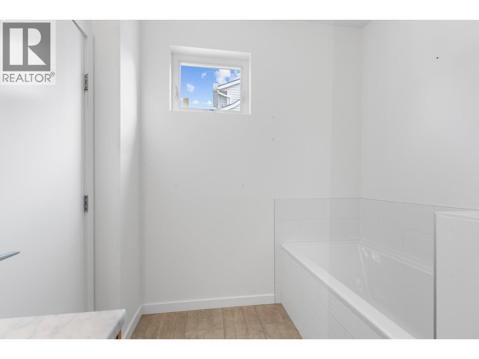 443 Christleton Avenue