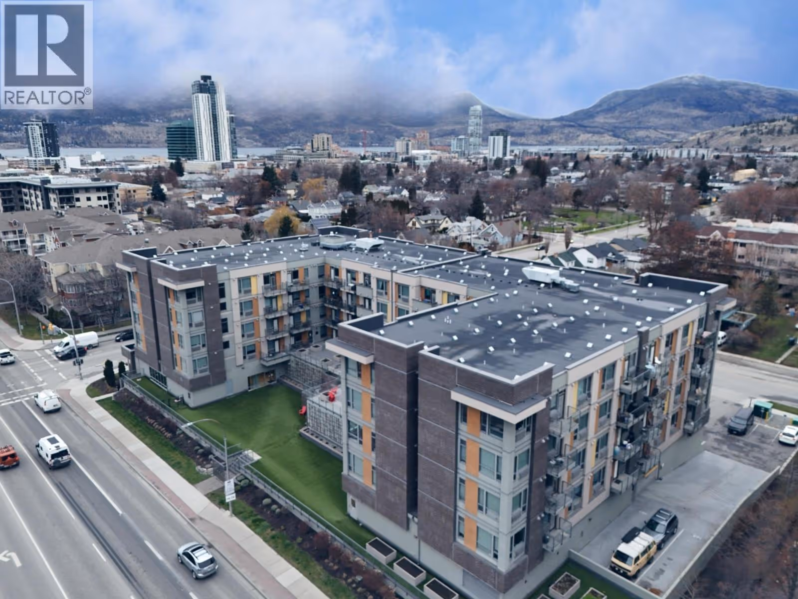 925 Leon Avenue Unit# 407