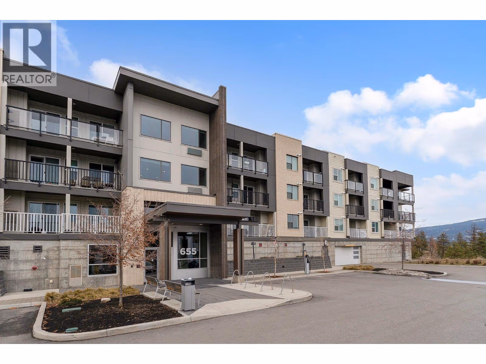 655 Academy Way Unit# 211