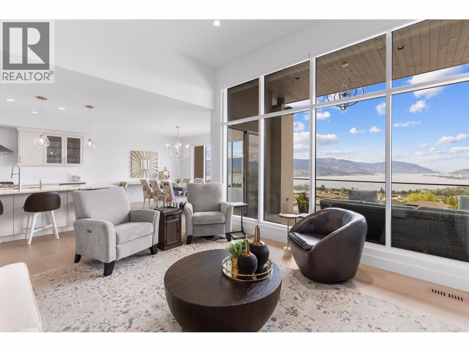 470 Hawk's Perch Lane