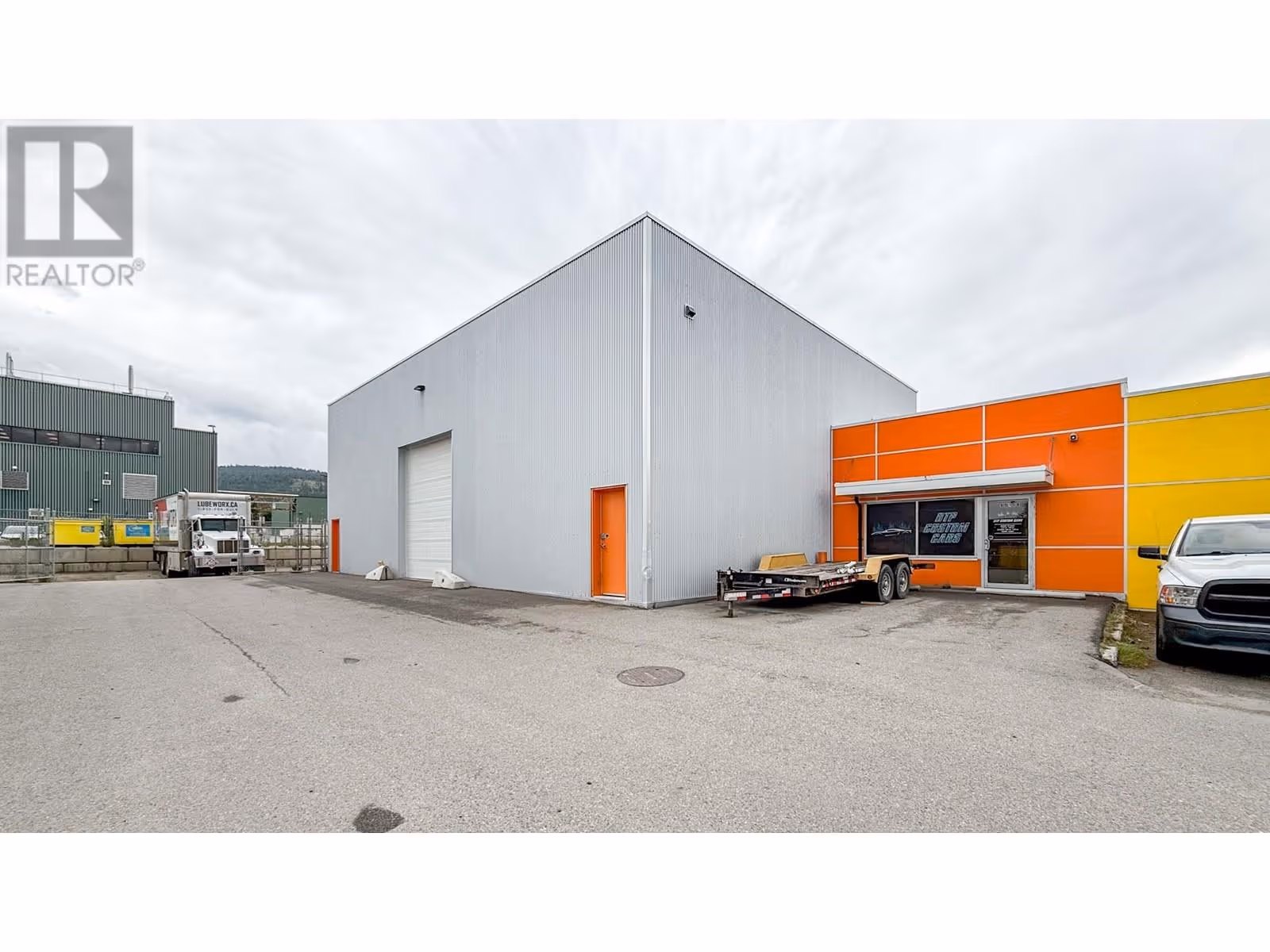 9015B Jim Bailey Road