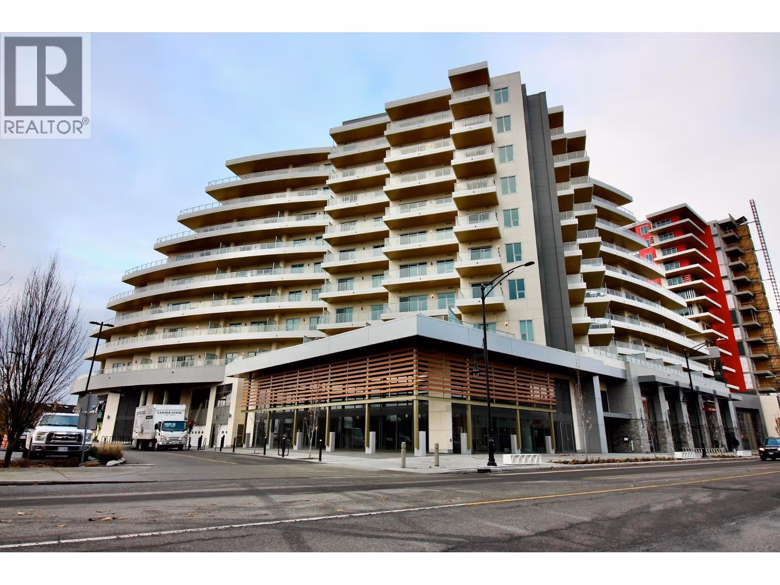 3340 Lakeshore Road Unit# 411