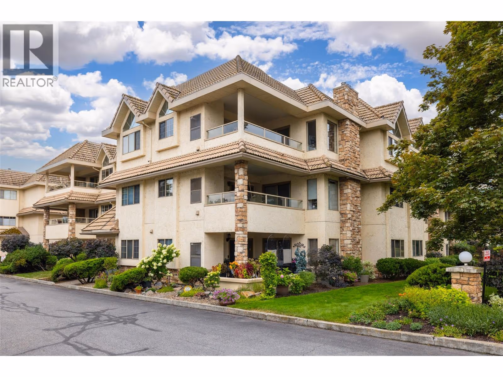 3335 Richter Street Unit# 115