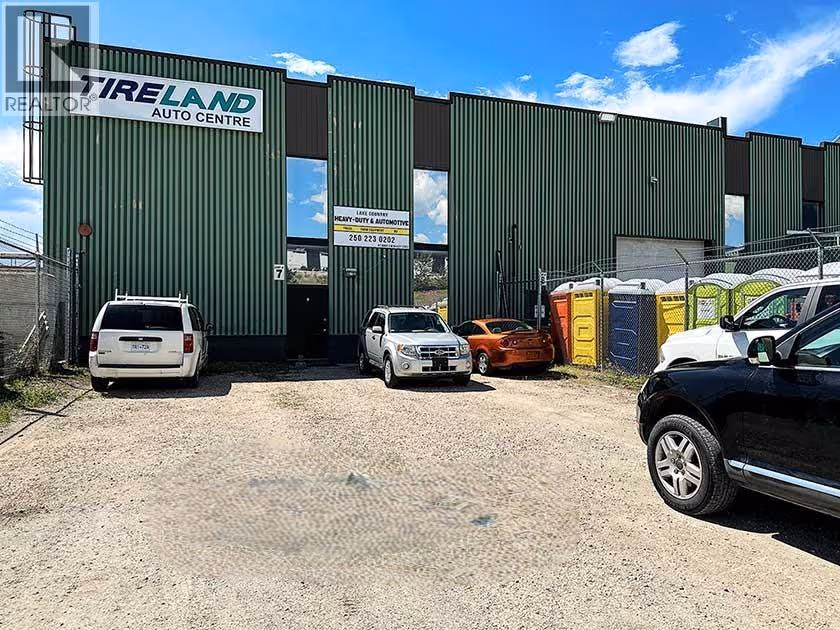 8860 Jim Bailey Crescent Unit# 7