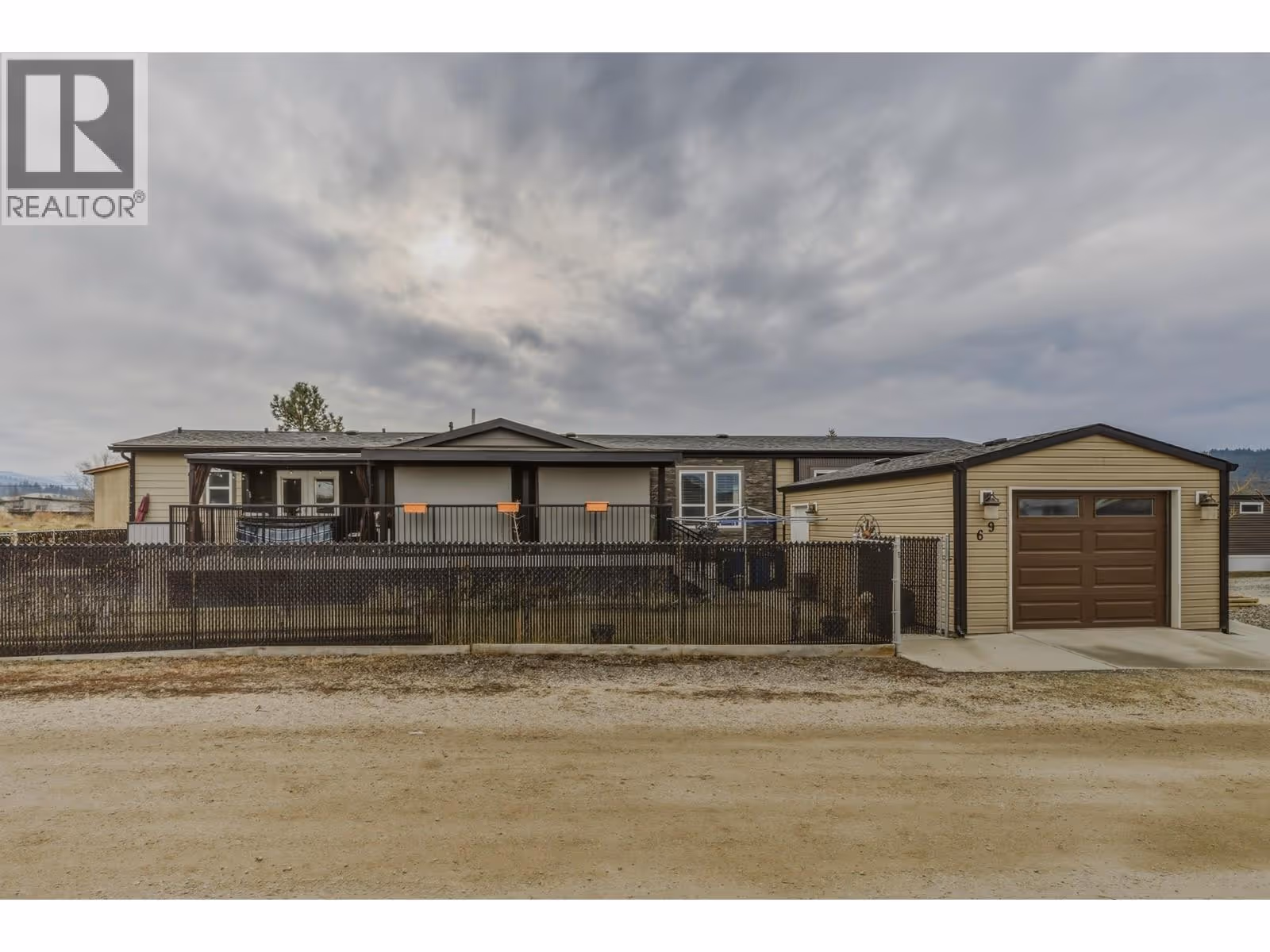 8945 HWY 97N Unit# 69