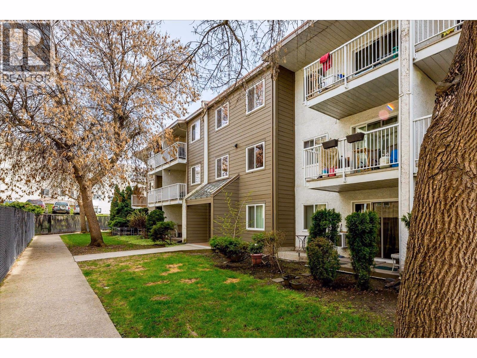 395 Franklyn Road Unit# 108