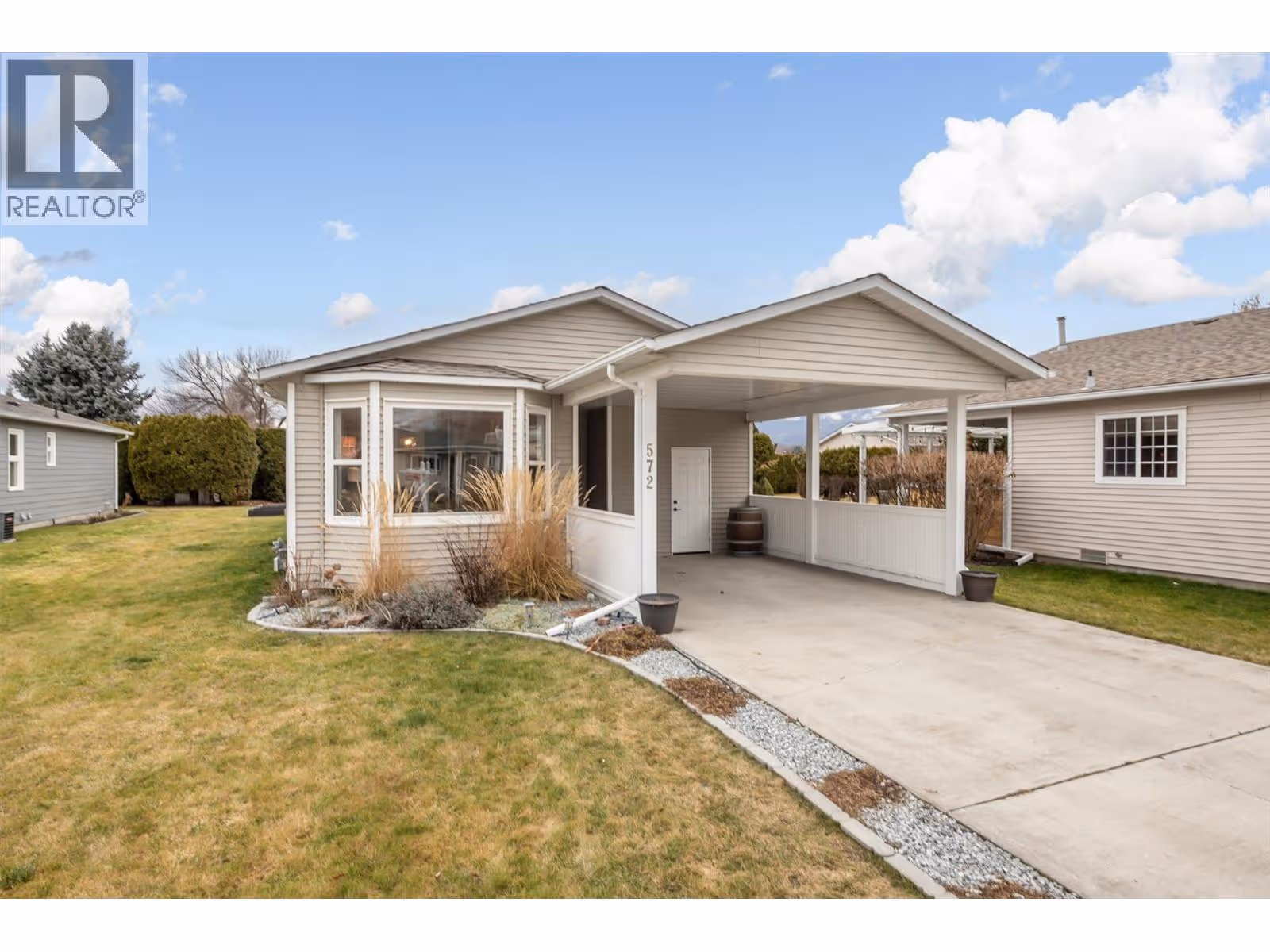 1255 Raymer Avenue Unit# 572