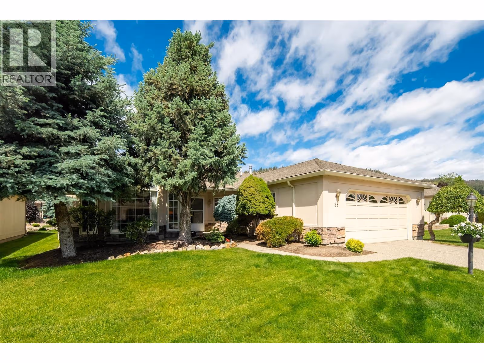 595 Yates Road Unit# 38