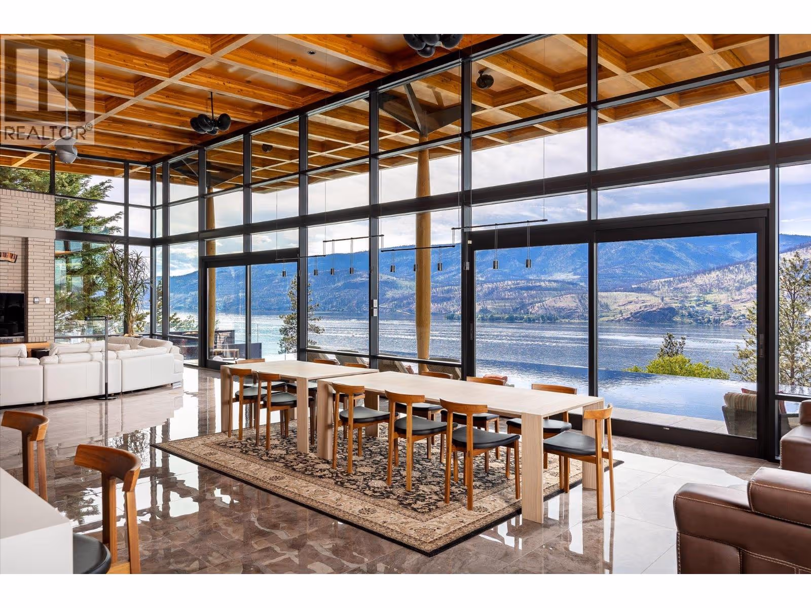 180 Sheerwater Court Unit# 19