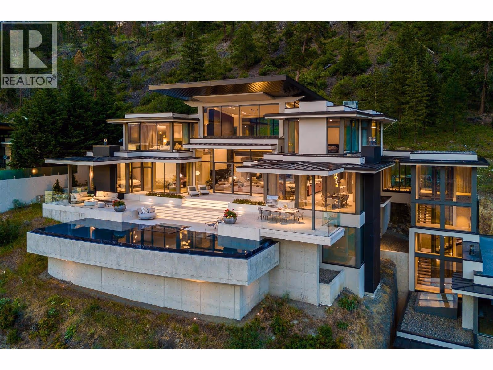 180 Sheerwater Court Unit# 20