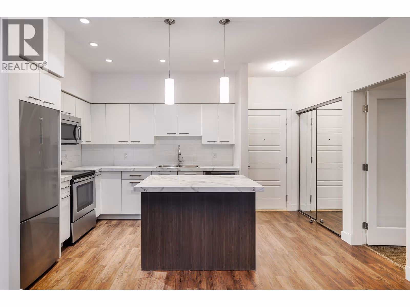 975 Academy Way Unit# 214