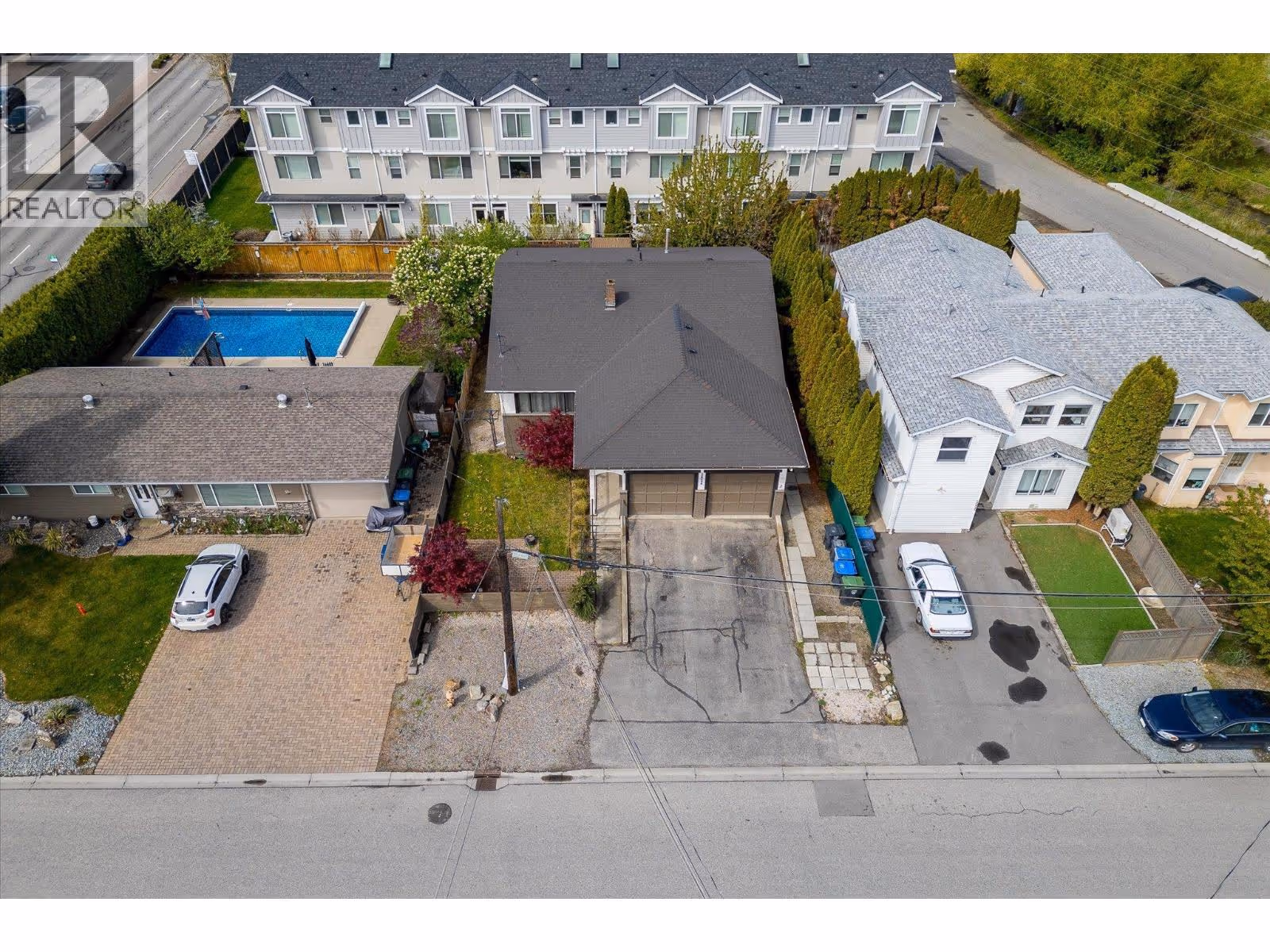 2024 Wilkinson Street