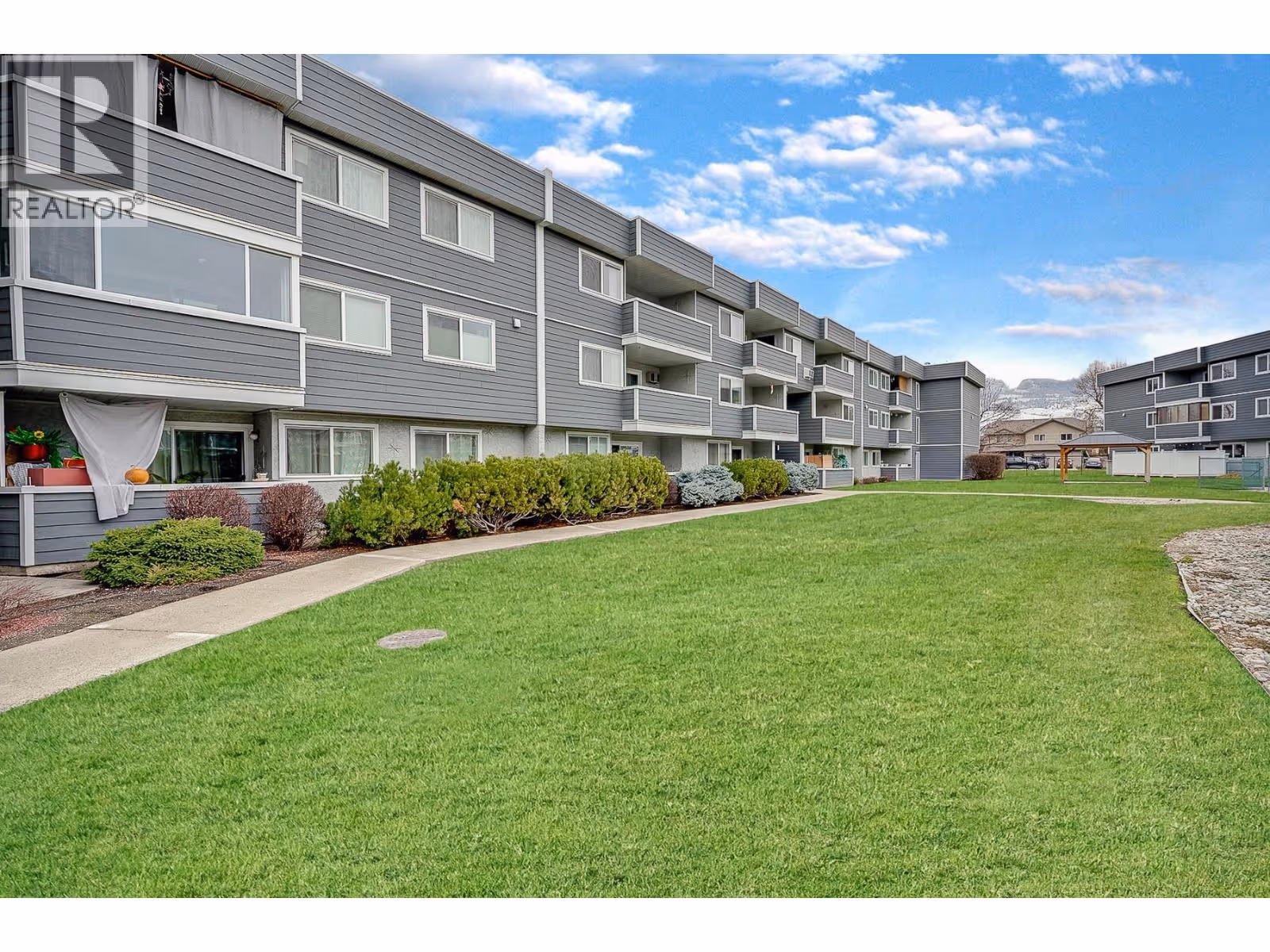 715 Leathead Road Unit# 142