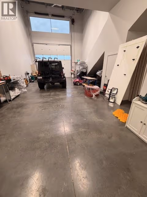 2110 Matrix Crescent Unit# 3