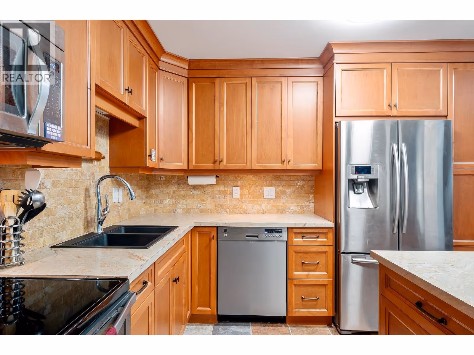 1055 Lawrence Avenue Unit# 206