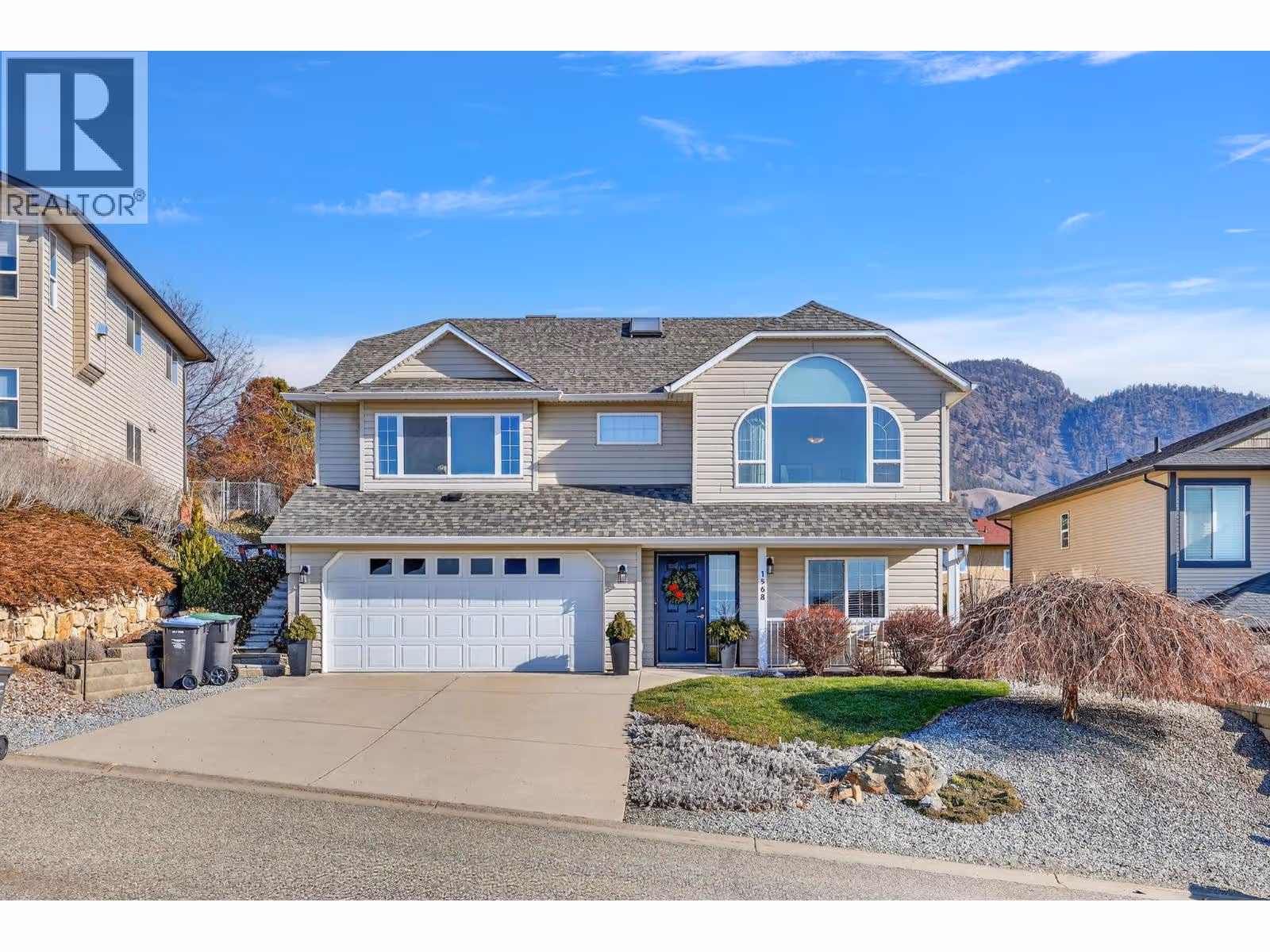 1568 Longley Crescent