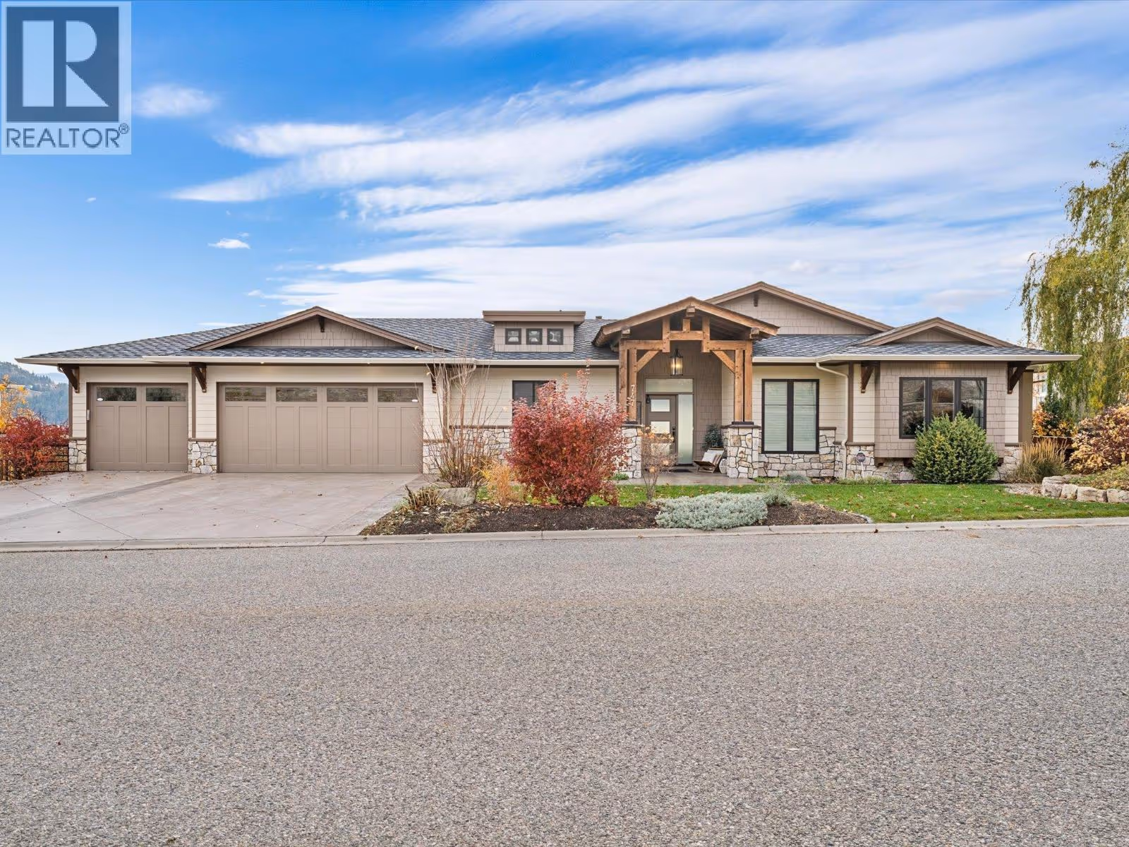 747 Traditions Crescent