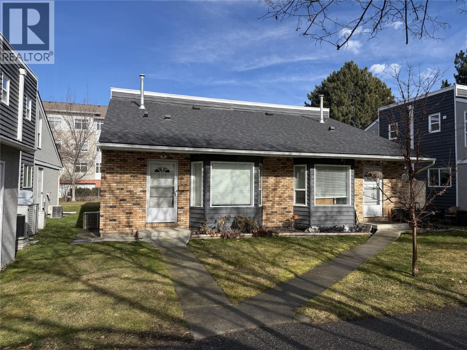 3155 Gordon Drive Unit# 207