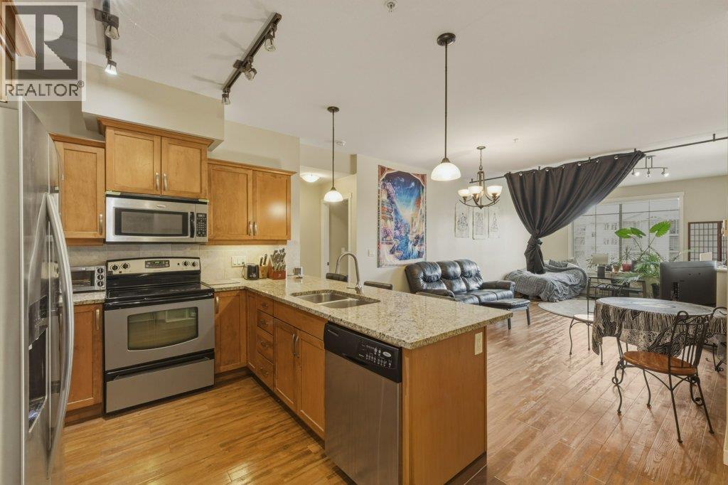 3739 Casorso Road Unit# 316