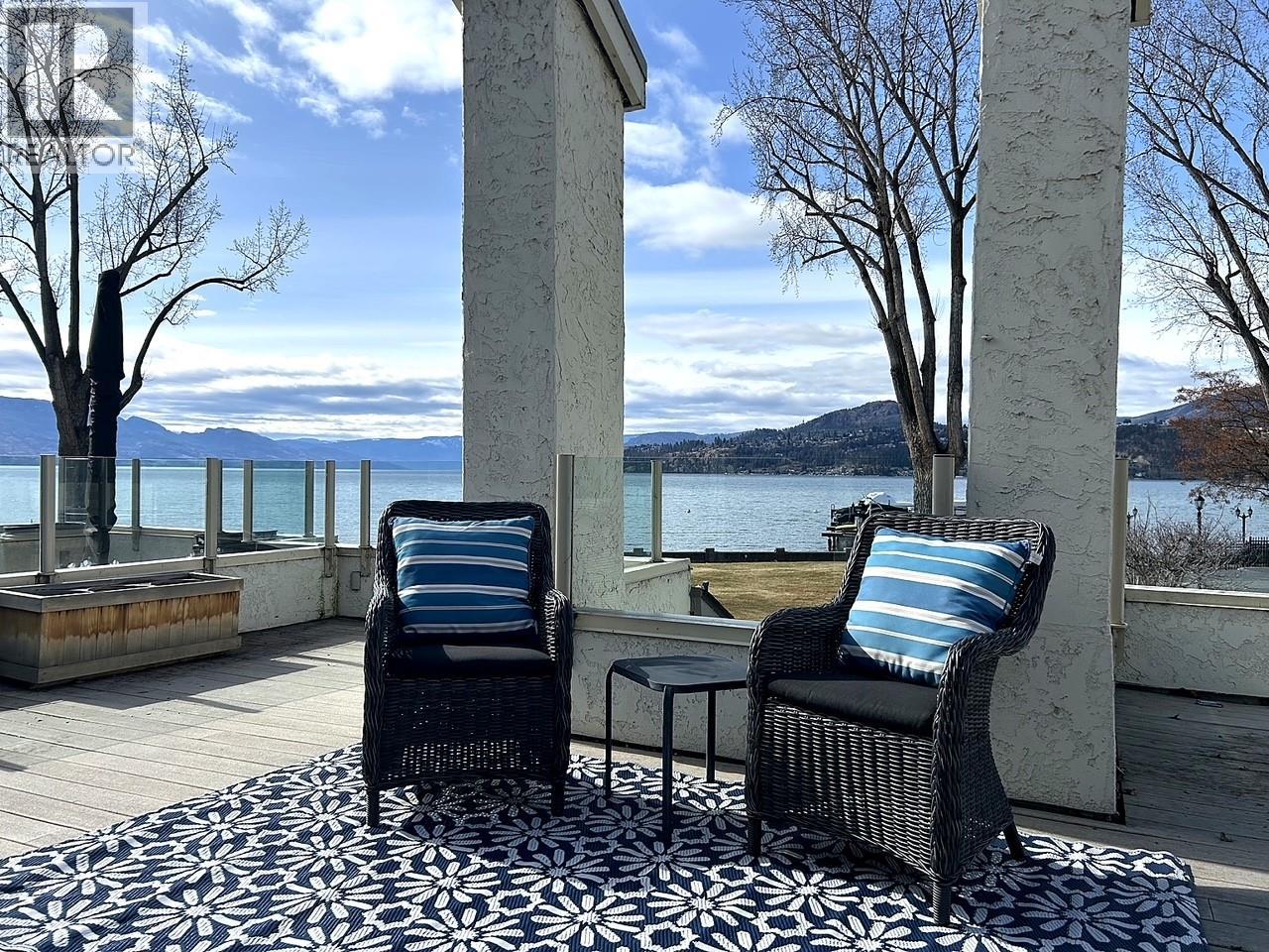 2900 Abbott Street Unit# 208