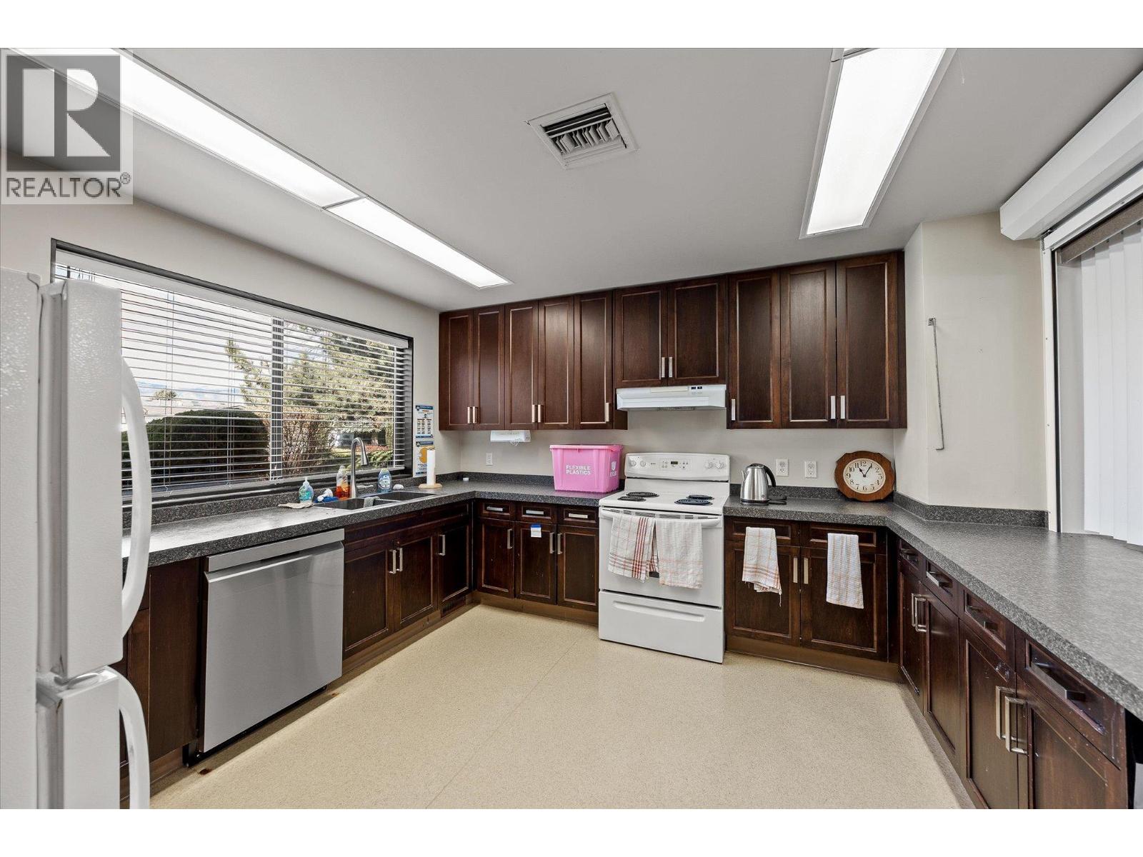 1255 Raymer Avenue Unit# 493