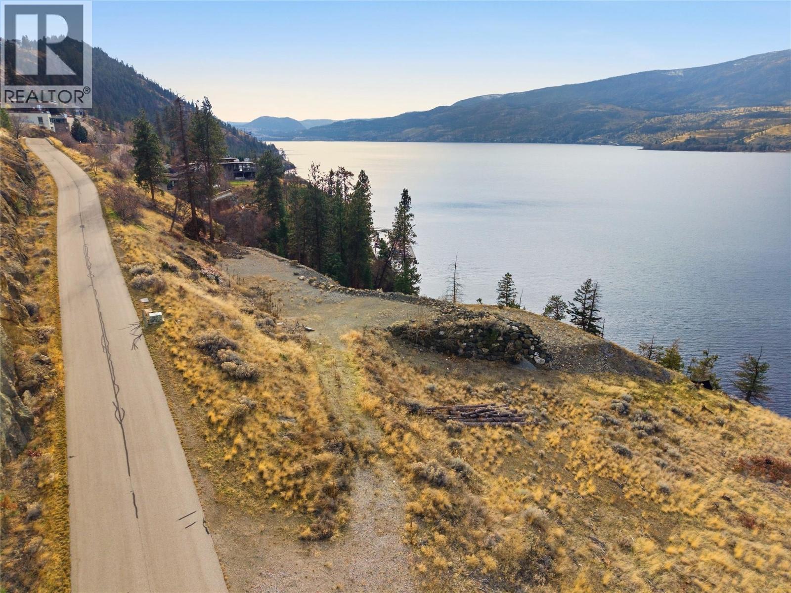 180 Sheerwater Court Unit# 8