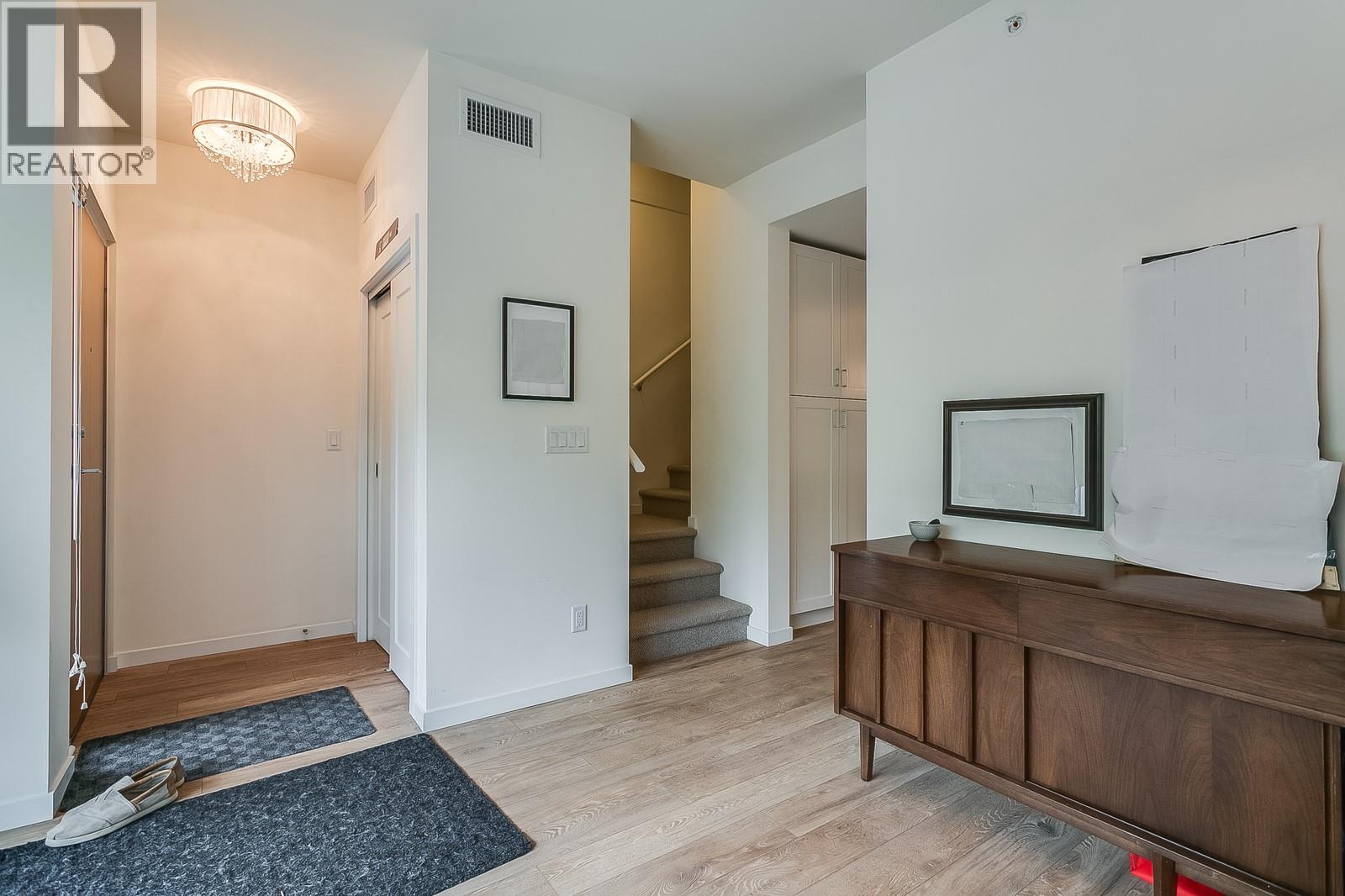 3030 Pandosy Street Unit# 318