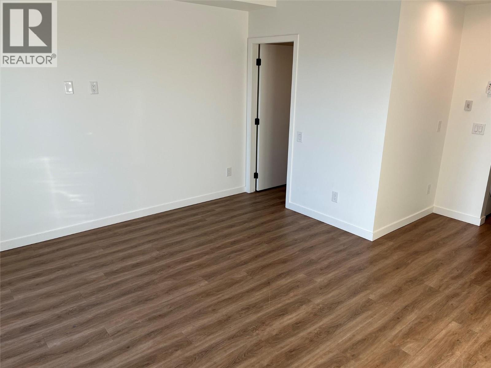 615 Rutland Road Unit# 518