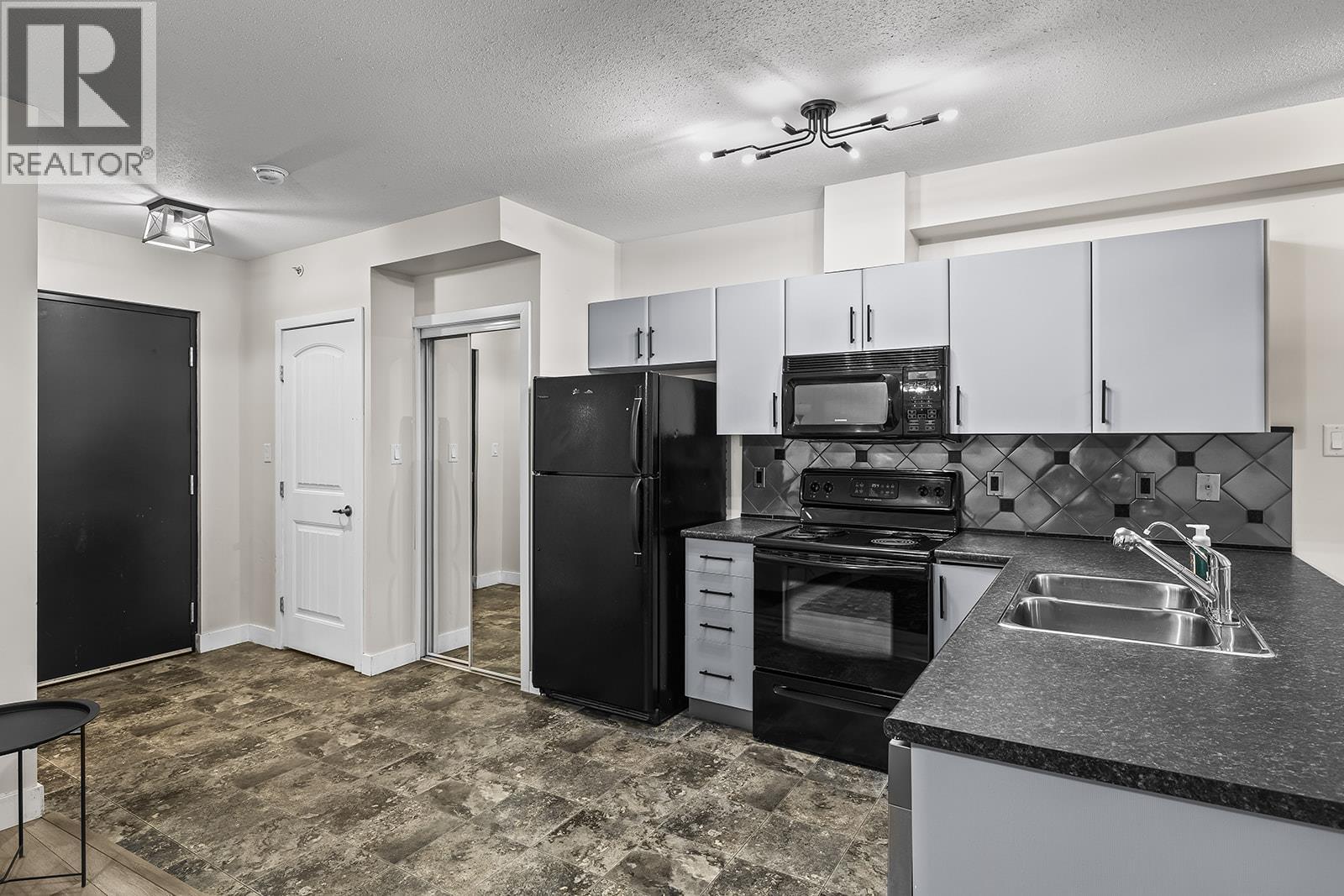 140 Asher Road Unit# 412