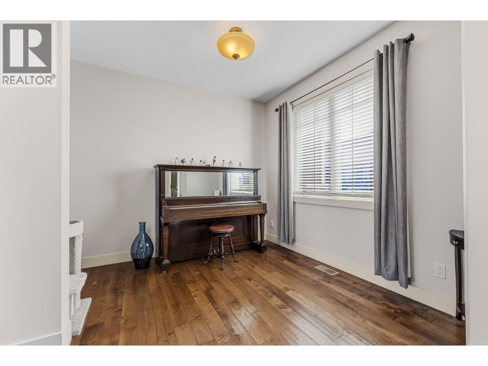 1792 Split Rail Place