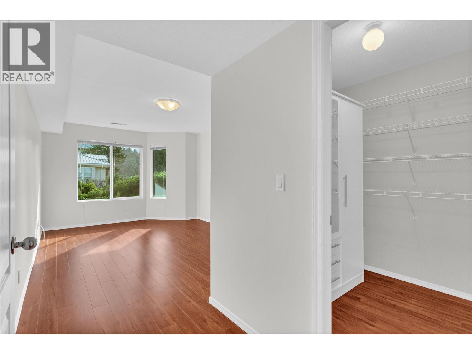 1965 Durnin Road Unit# 111