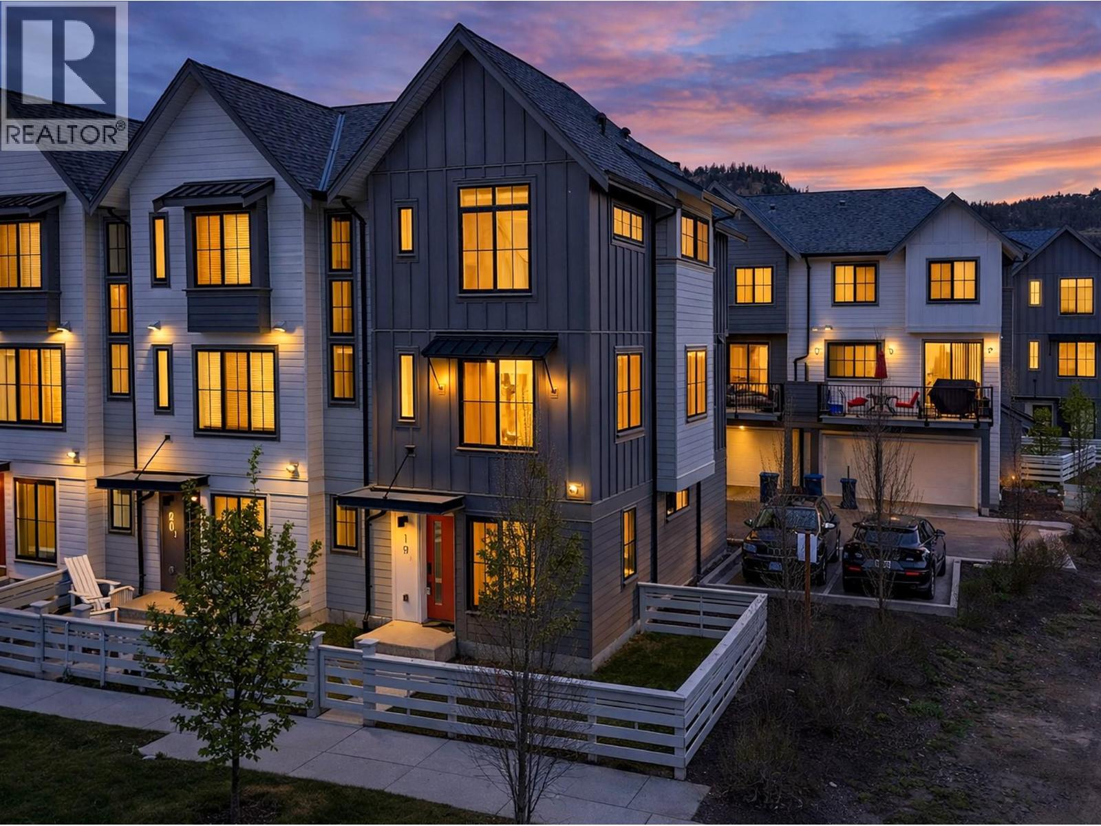 307 Glen Park Drive Unit# 19