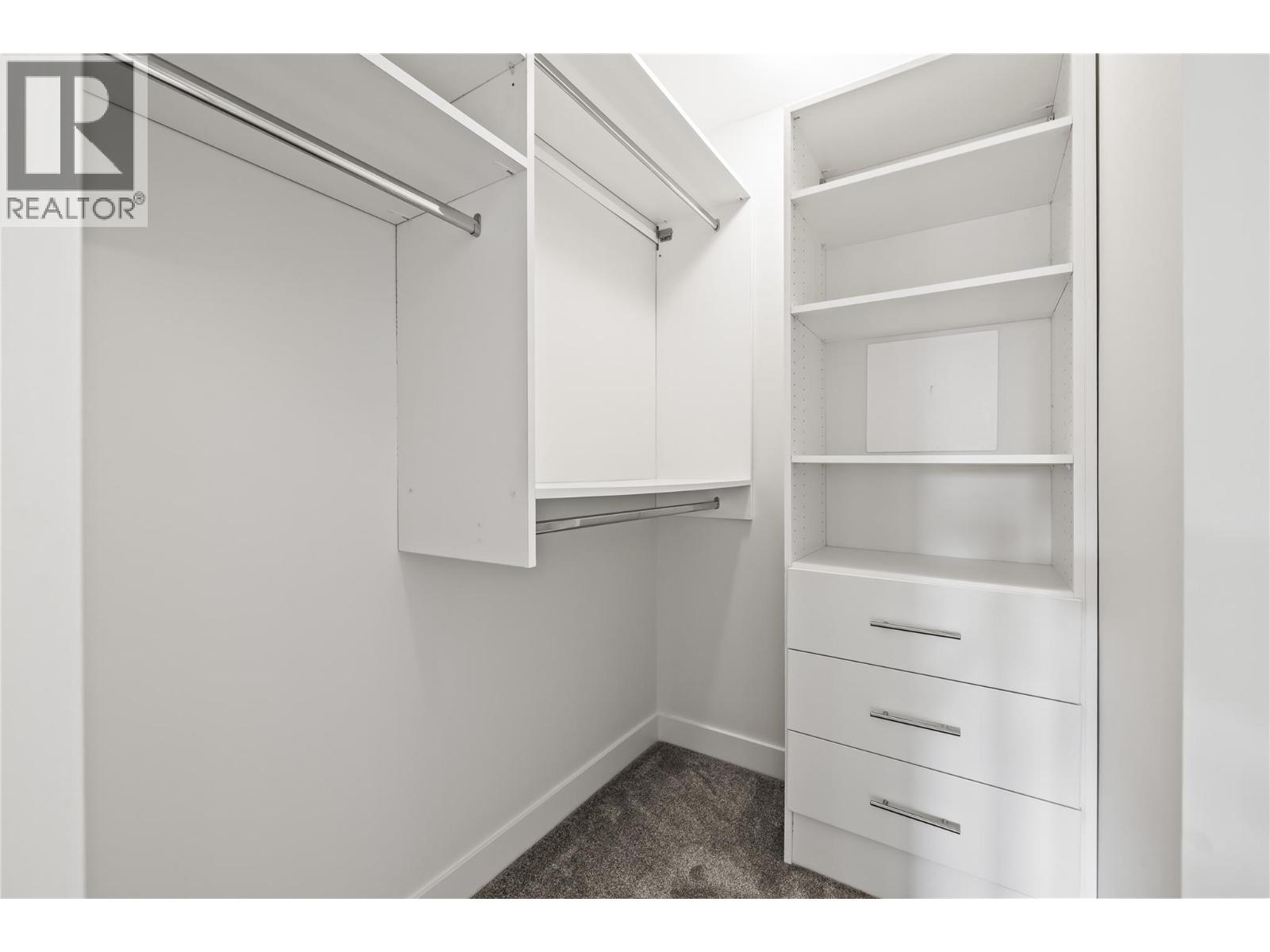 1099 Sunset Drive Unit# 435