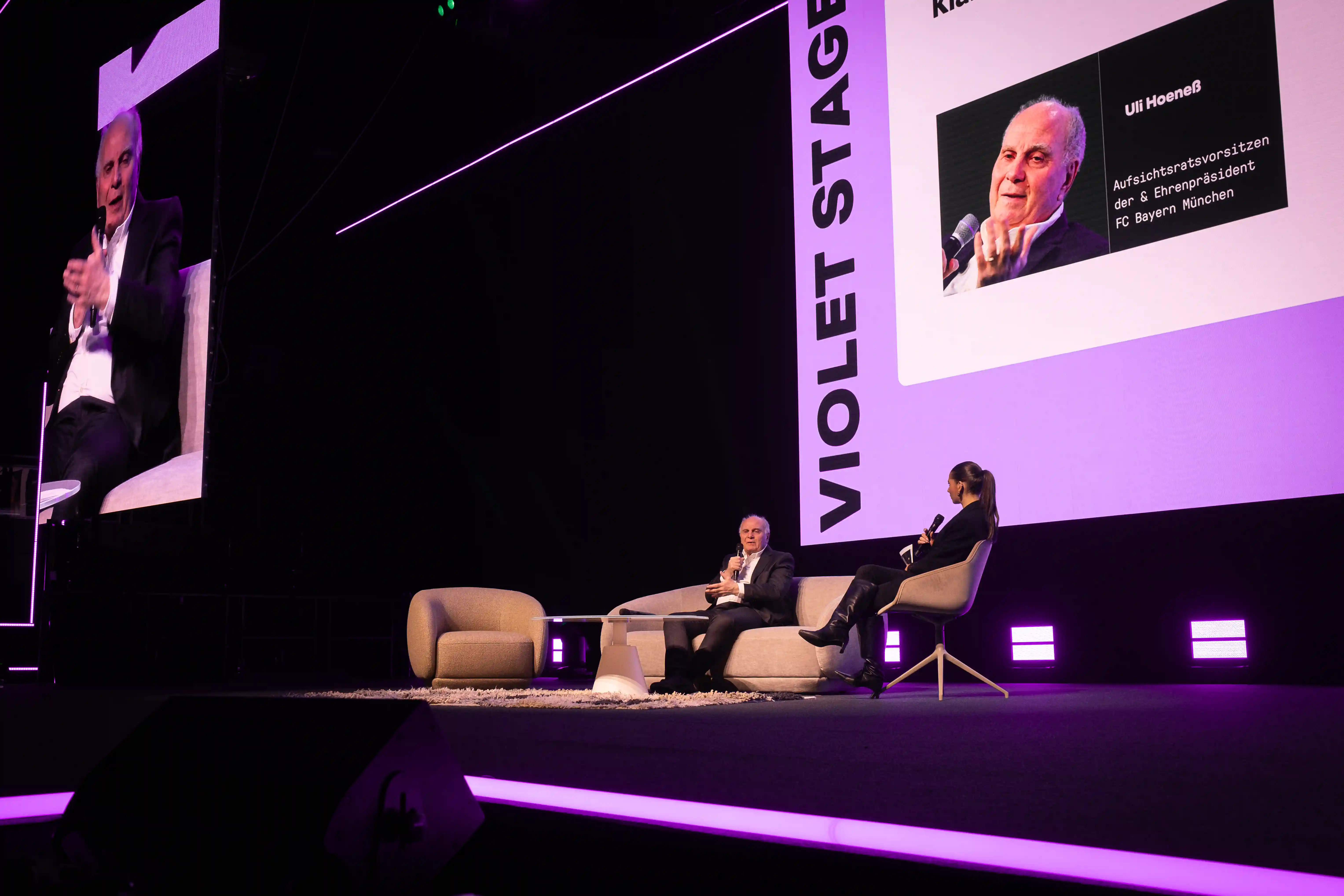 Talk auf der Violet Stage beim data:unplugged 2026 in Münster