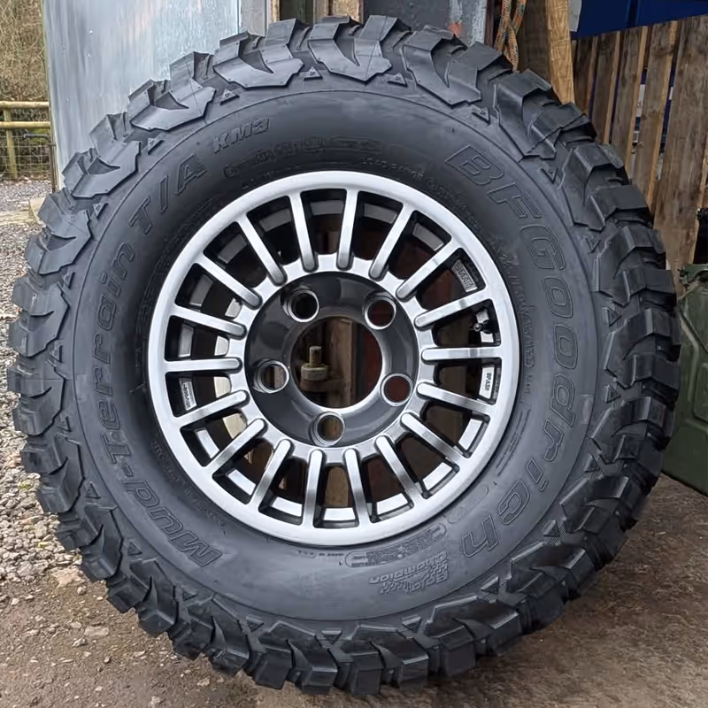 Land Rover Defender wheel and tyre packages built for off-road performance | Devon Defenders