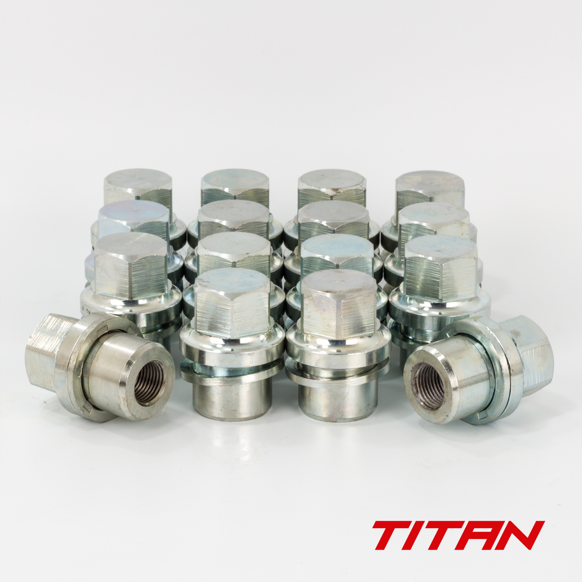 Titan 27mm Closed Hex 16x1.5 Wheel Nut fits Landrover/Range Rover Flat Seat (29mm Shank) Stainless/Chrome (16)
